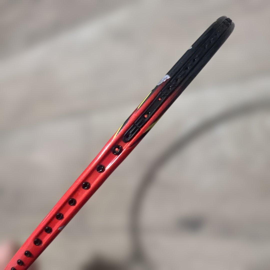 YONEXバドミントンラケットボルトリックリンダンフォース4U2本セットケース無