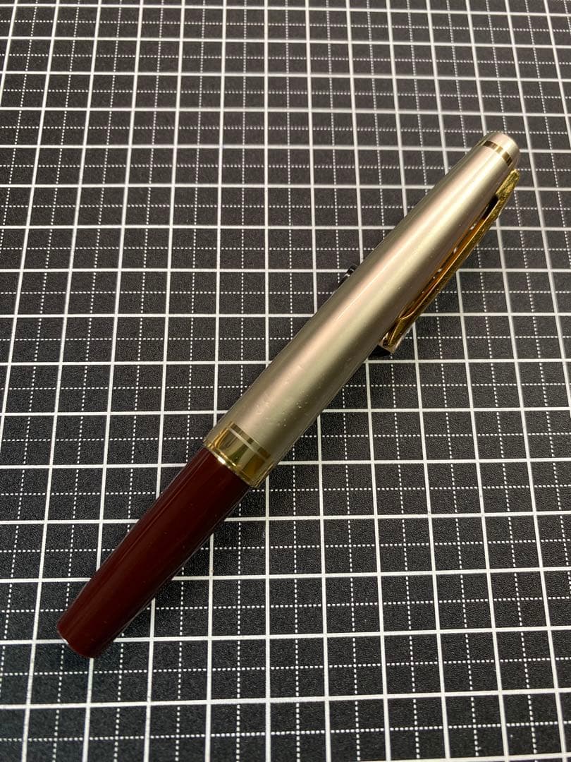 PILOT Elite 95s Deep-red 万年筆　字幅EF