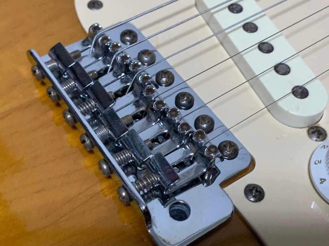 FERNANDES フェルナンデス ST ストラトキャスター ストラト SB