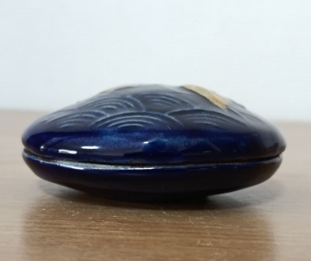 九谷焼 兎香合　合箱付