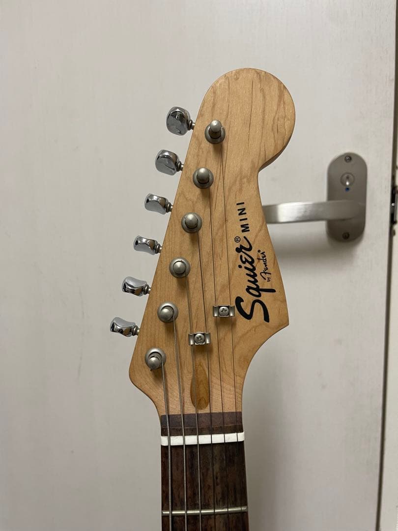 Squier by Fender NINI スクワイヤー ミニ ストラト