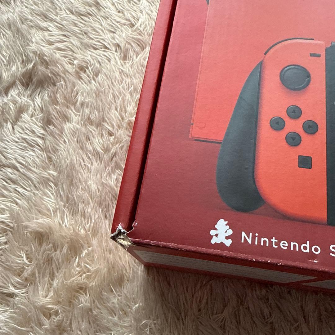 限定カラー Nintendo Switchマリオレッド+充電グリップ