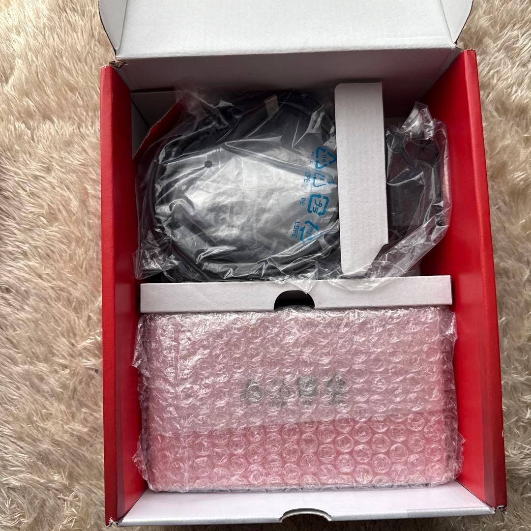 限定カラー Nintendo Switchマリオレッド+充電グリップ