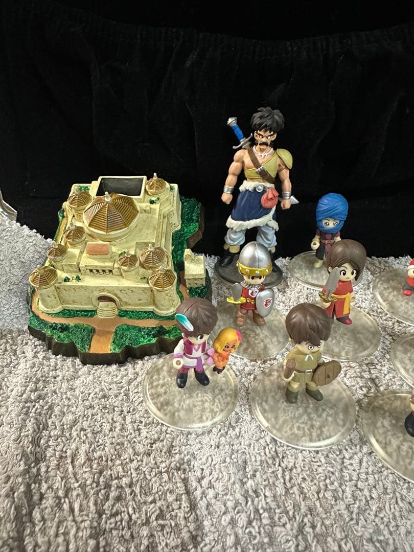 ドラゴンクエスト　クリスタルモンスターズ ドラクエ　フィギュアなど