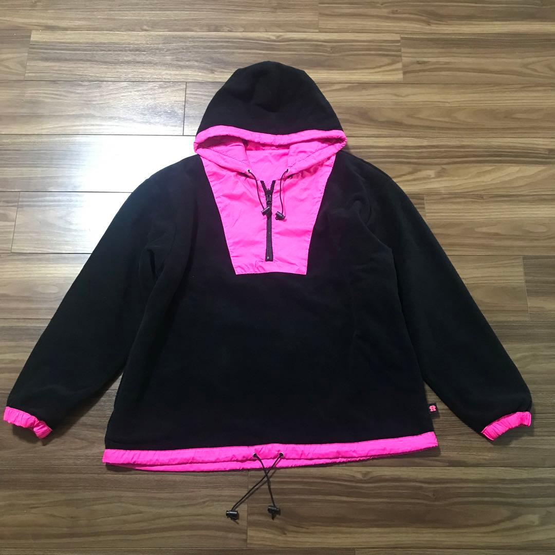 浜崎あゆみ蛍光ピンクアウターCOUNTDOWN LIVE 2001 -2002