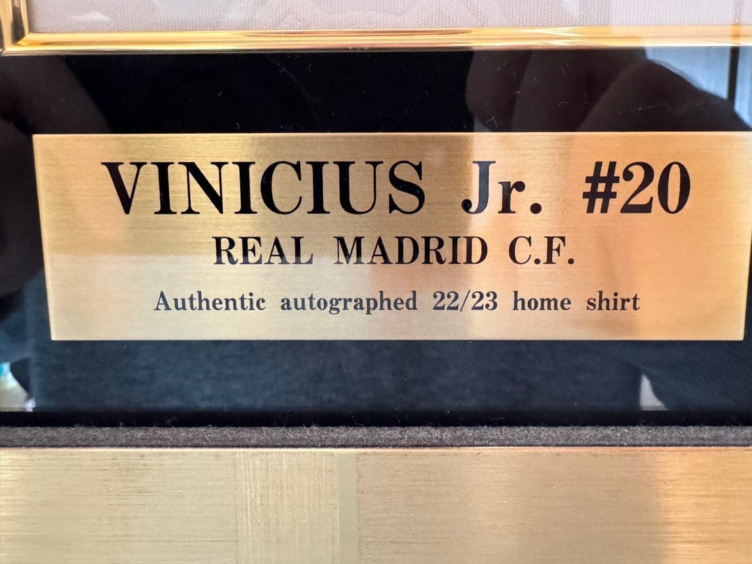 ヴィニシウス　直筆サインユニフォーム