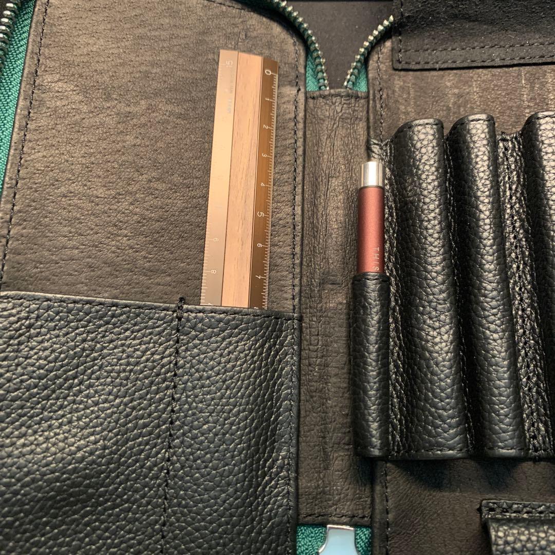 Luddite ラウンドジップ エッセンシャルMAYA ティール&定規と芯ケース