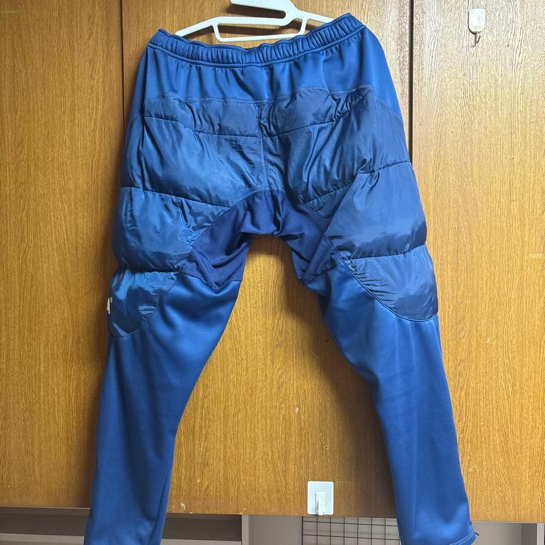 ATHLETA ピステ ネイビー SEIWA GAKUEN