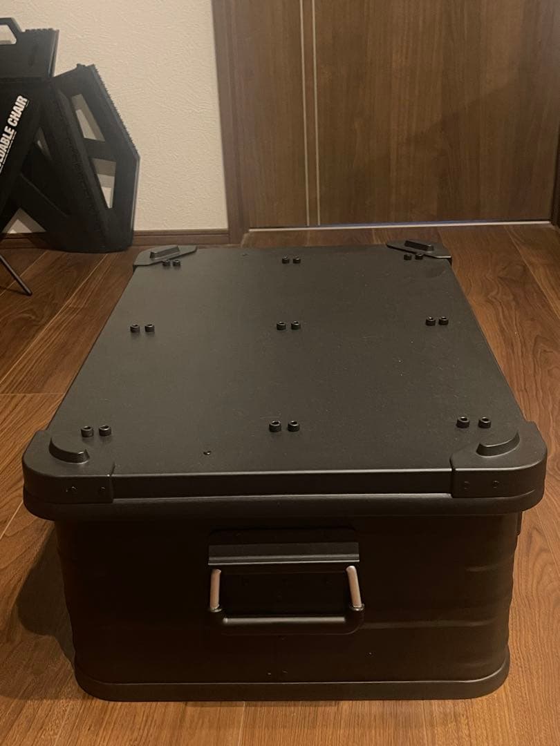 アルミニウム コンテナ パンドラ 46L ウォールナット天板　カスタム