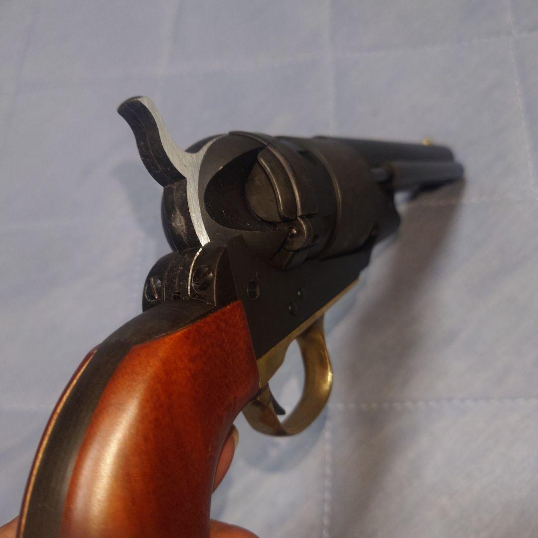 ハートフォード製コルト1861ネービー