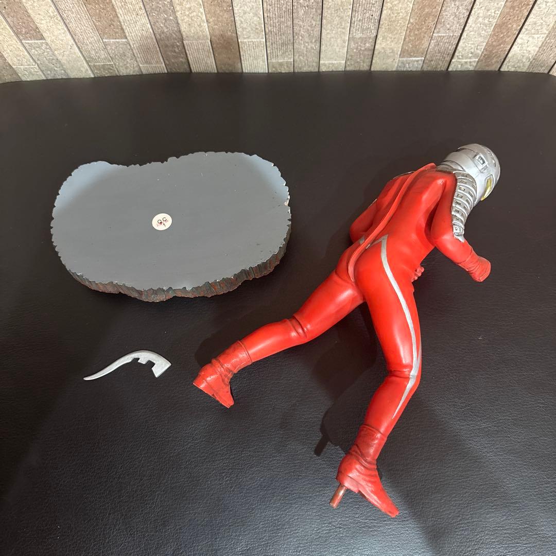 ウルトラセブン　30㎝スタチュー　エクスプラス