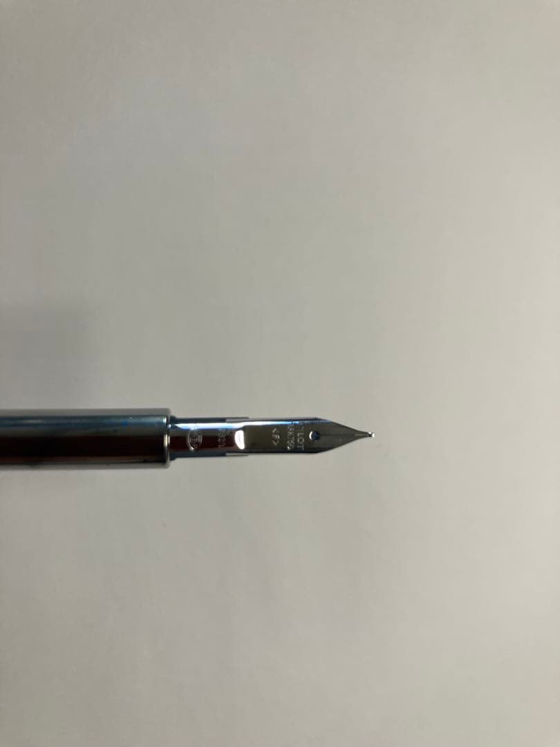 PILOT キャップレスデシモ　 万年筆 F（細）ダークブルーマイカ