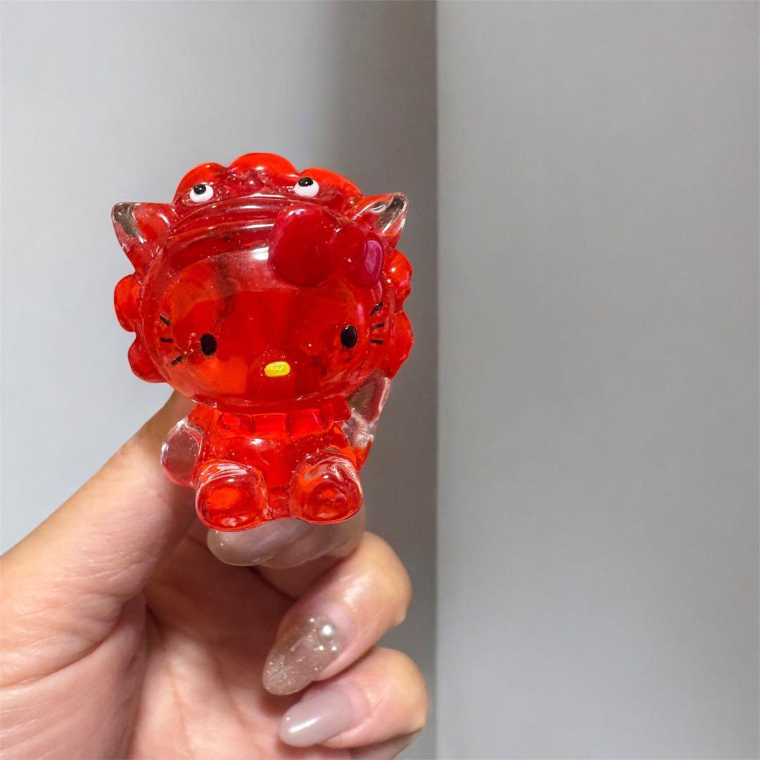 レア！！ハローキティ クリアフィギュア 赤 黄色　置物 サンリオ　沖縄限定
