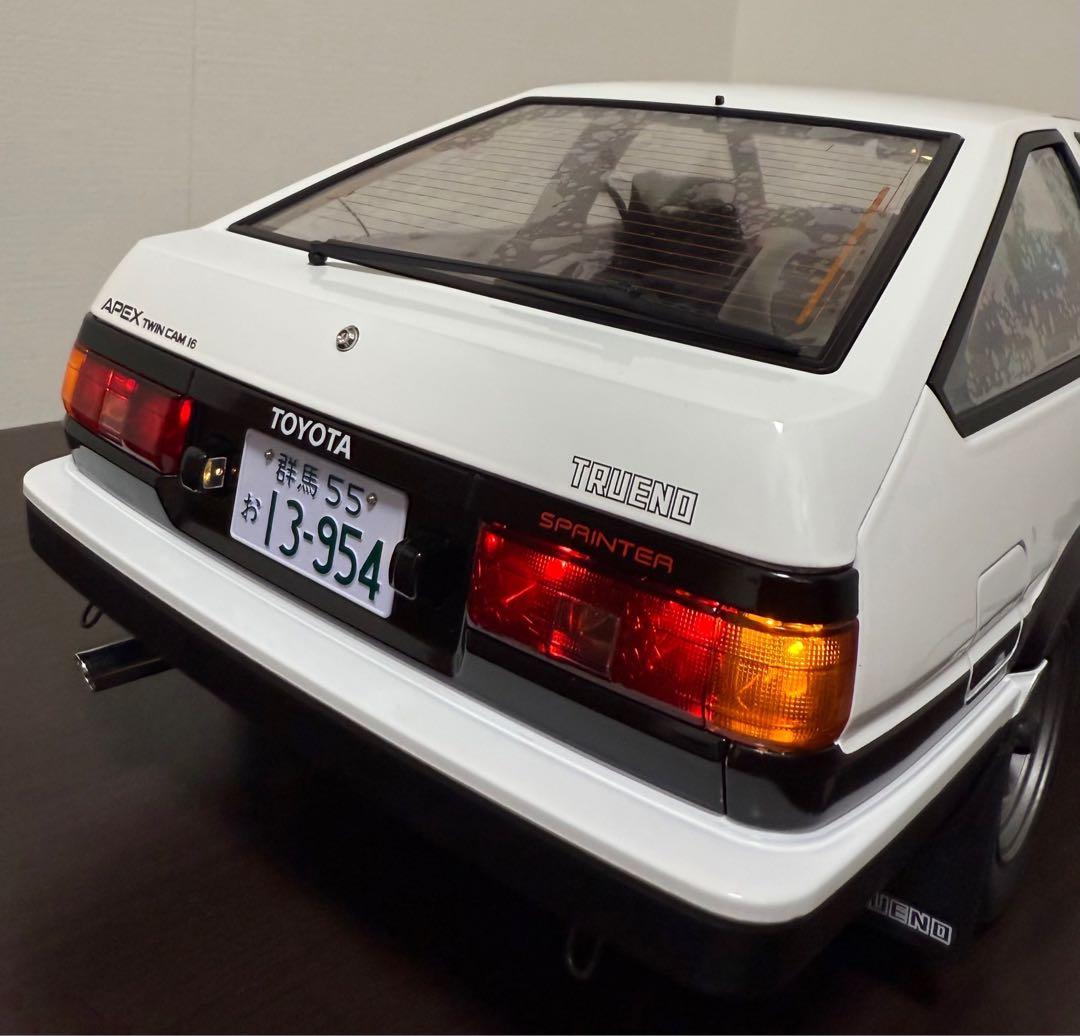 ディアゴスティーニ1/8 頭文字DのAE86ハチロクカスタム完成品