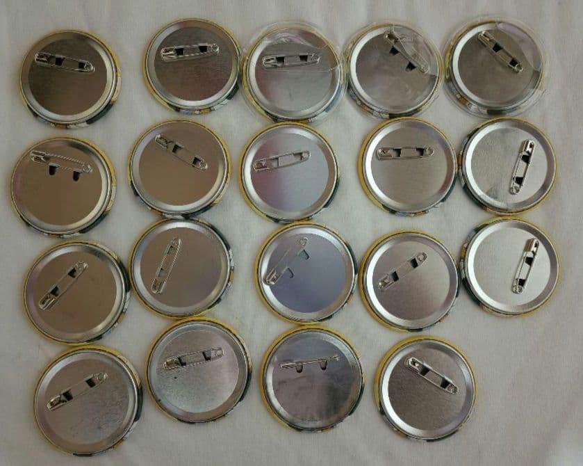 すとぷり　るぅと　缶バッチ　2024　spring 等身　王子様衣装　白衣装