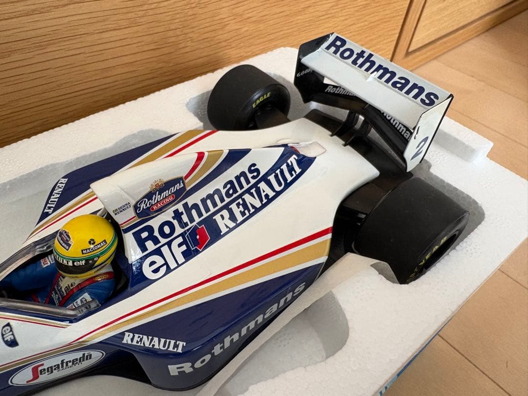 1/18 Williams FW16 Renault F-1 ロスマンズ仕様