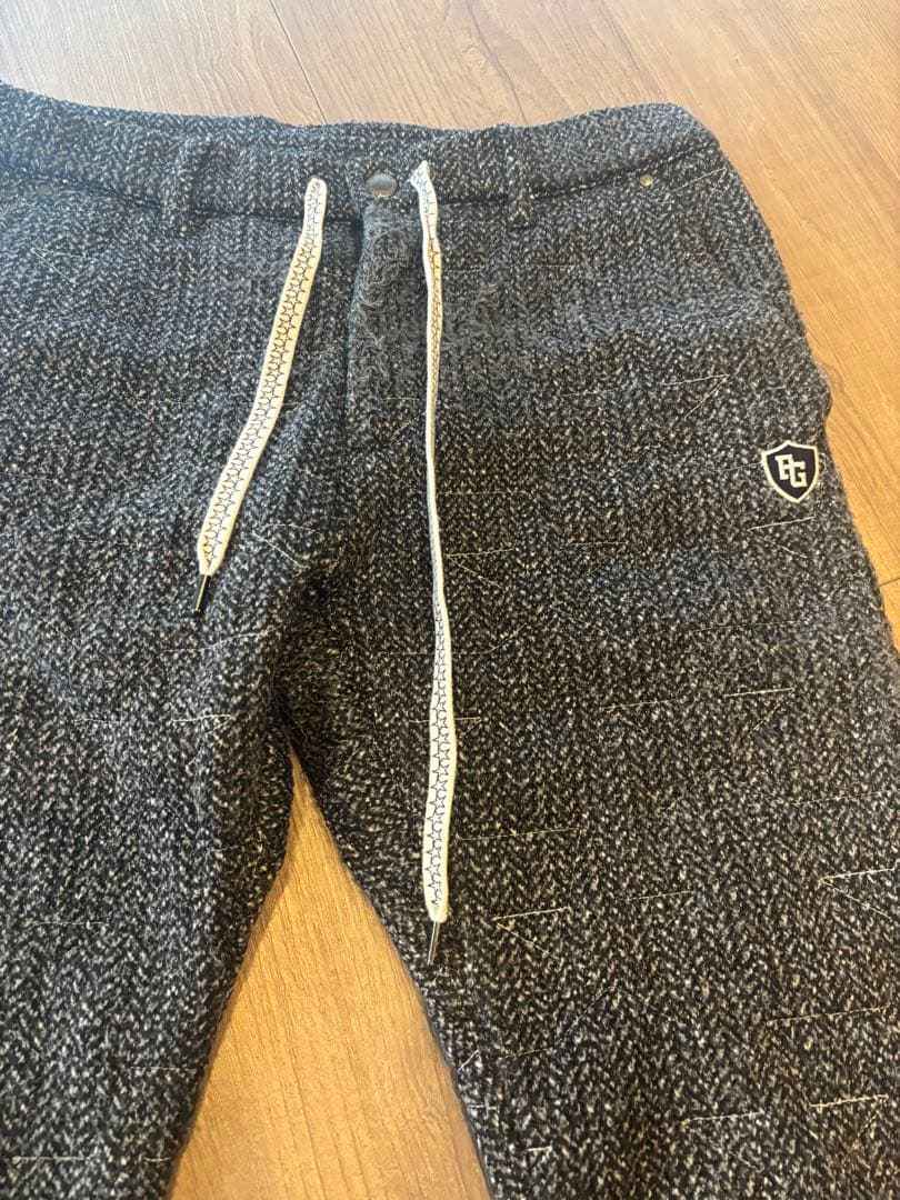 PEARLYGATES ヘリンボーン ジョガーパンツ グレー