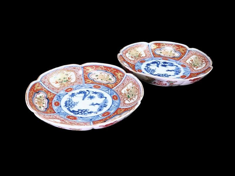 大聖寺伊万里　金襴手　菊に柘榴　松竹梅の図　輪花４寸皿２枚　E638AS-DCh