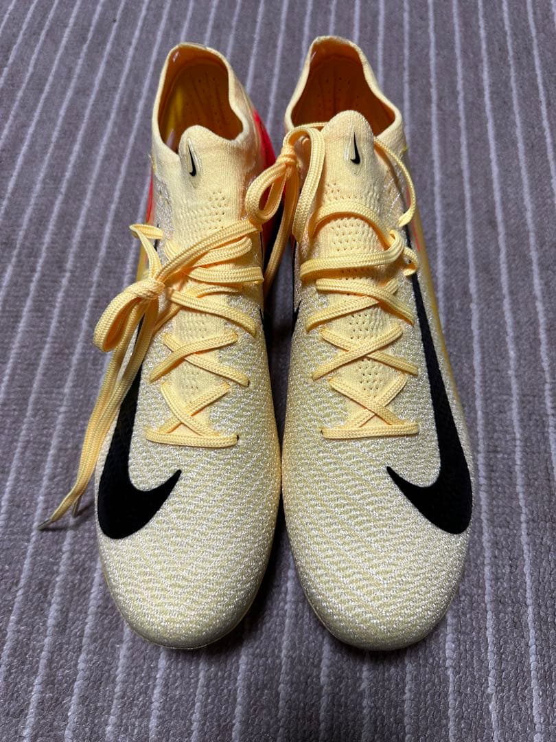 ナイキ　マーキュリアル　ヴェイパー16 エリート