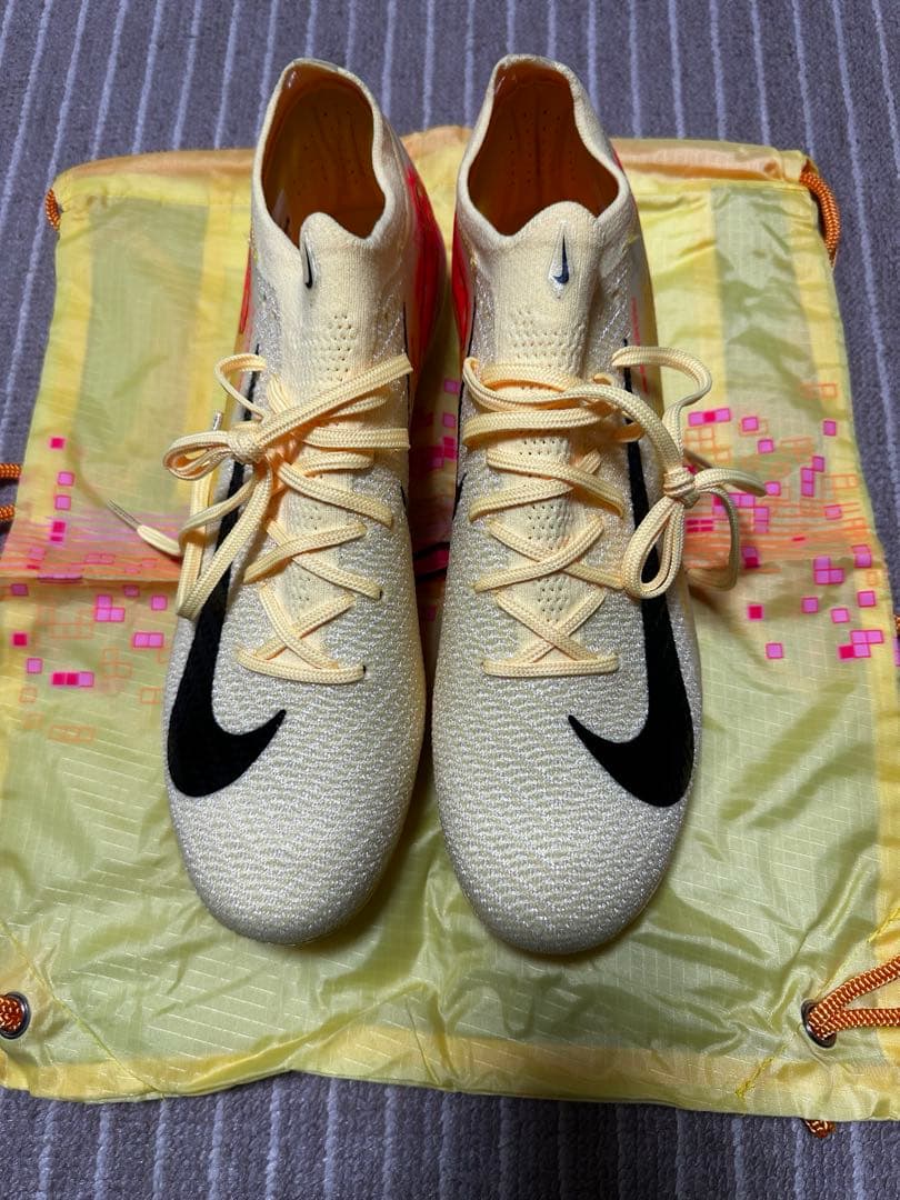 ナイキ　マーキュリアル　ヴェイパー16 エリート