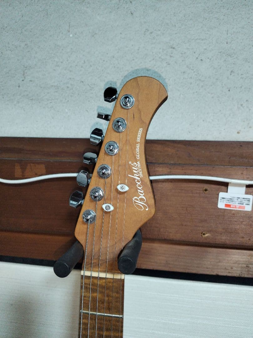 ギター Bacchus BSH-850 /RSM S-SW
