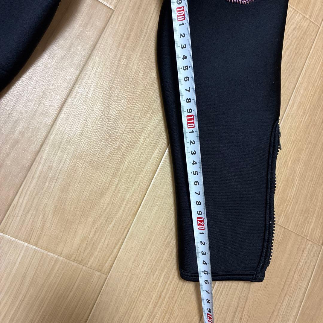World Dive ウェットスーツ　フルスーツ 黒とピンク