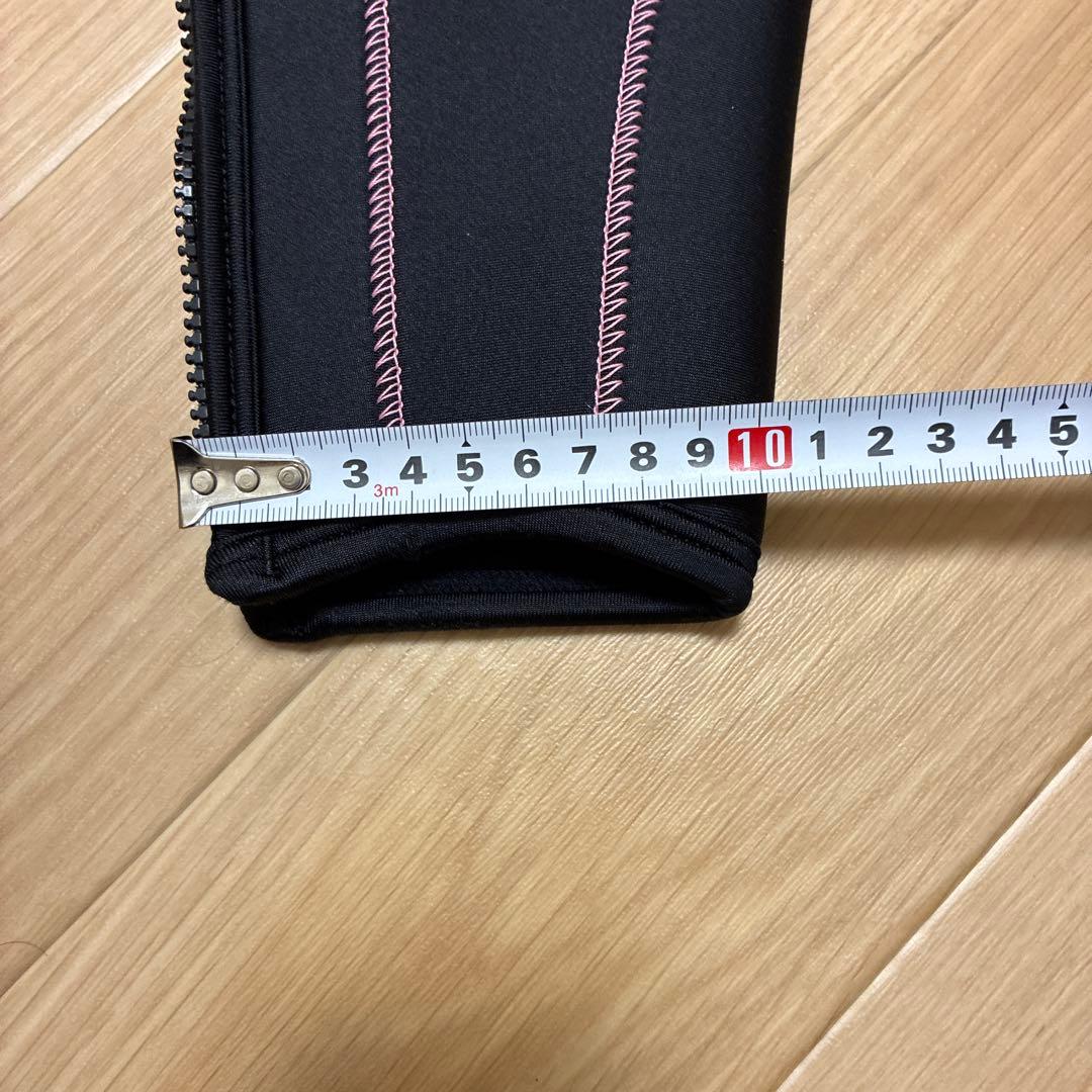 World Dive ウェットスーツ　フルスーツ 黒とピンク