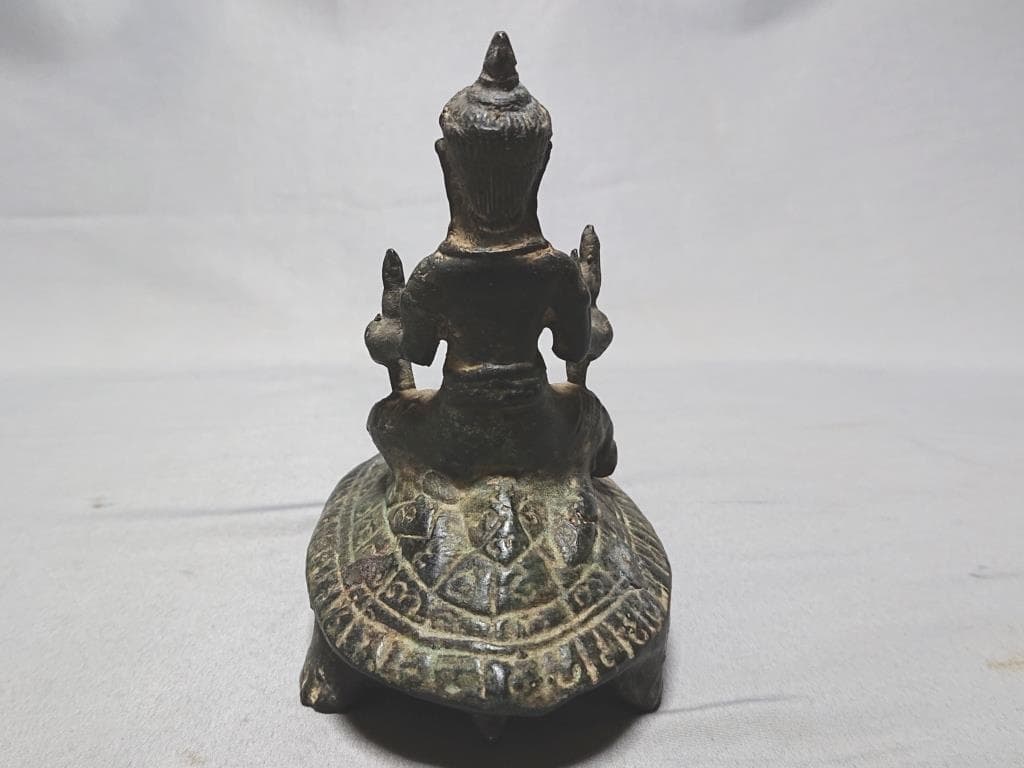 コレクター収集品　古銅　15世期.クメール王朝期　亀乗.シバ神像
