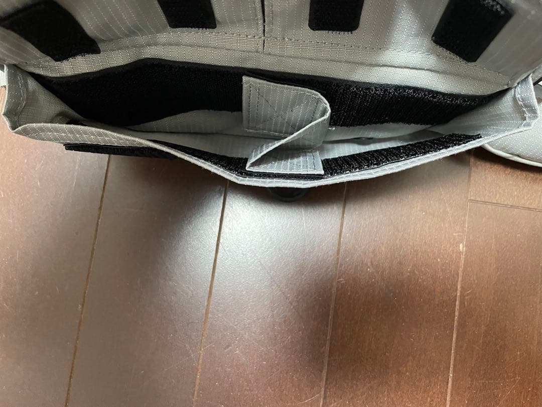 ほぼ未使用品　ダイワ　ライトフィッシングベスト