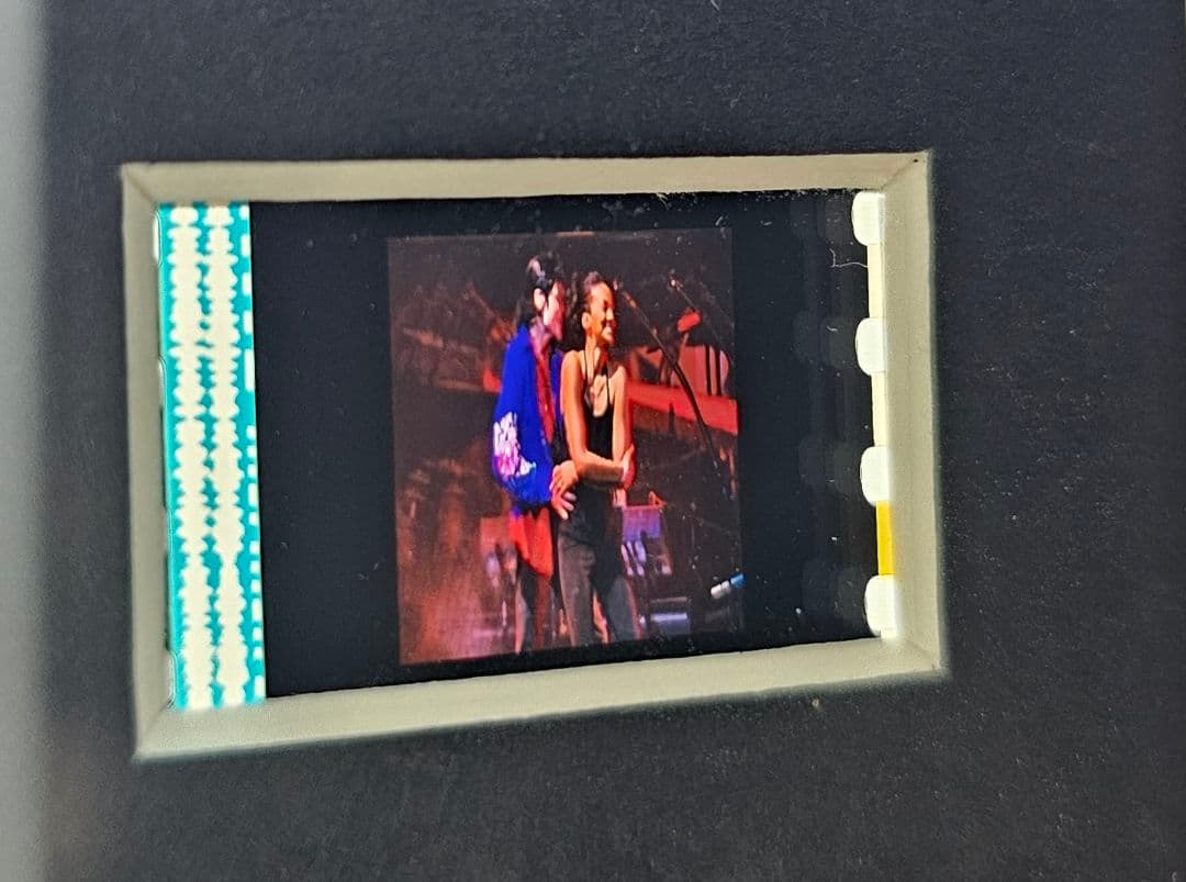 【超レア】 THIS IS IT フィルムセル 45/200マイケル・ジャクソン