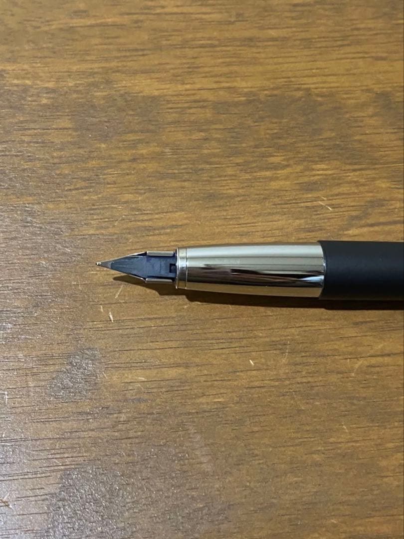 LAMY 万年筆 ドイツ製 インクカートリッジ付き