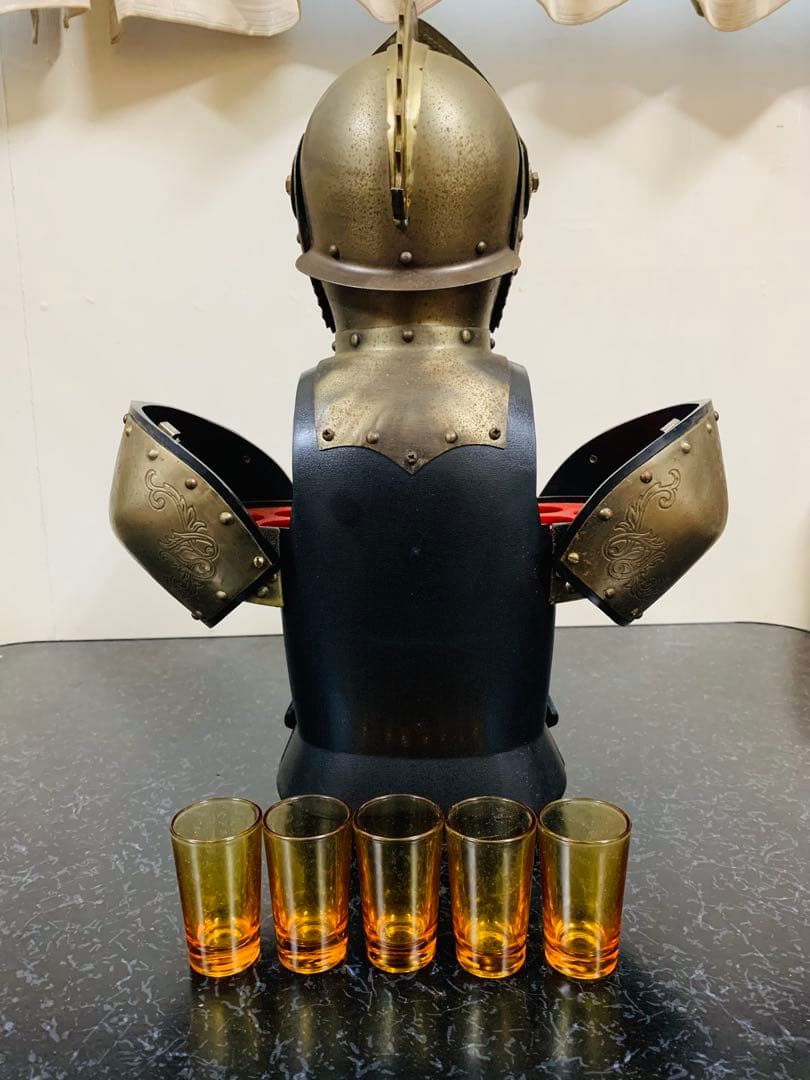 NIKKA ニッカ ニッカウヰスキー 空き瓶 西洋騎士甲冑ボトルケ