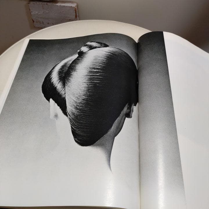 アップの神様　信竜淳二【絶版希少】信竜淳二のアップスタイル 新美容出版