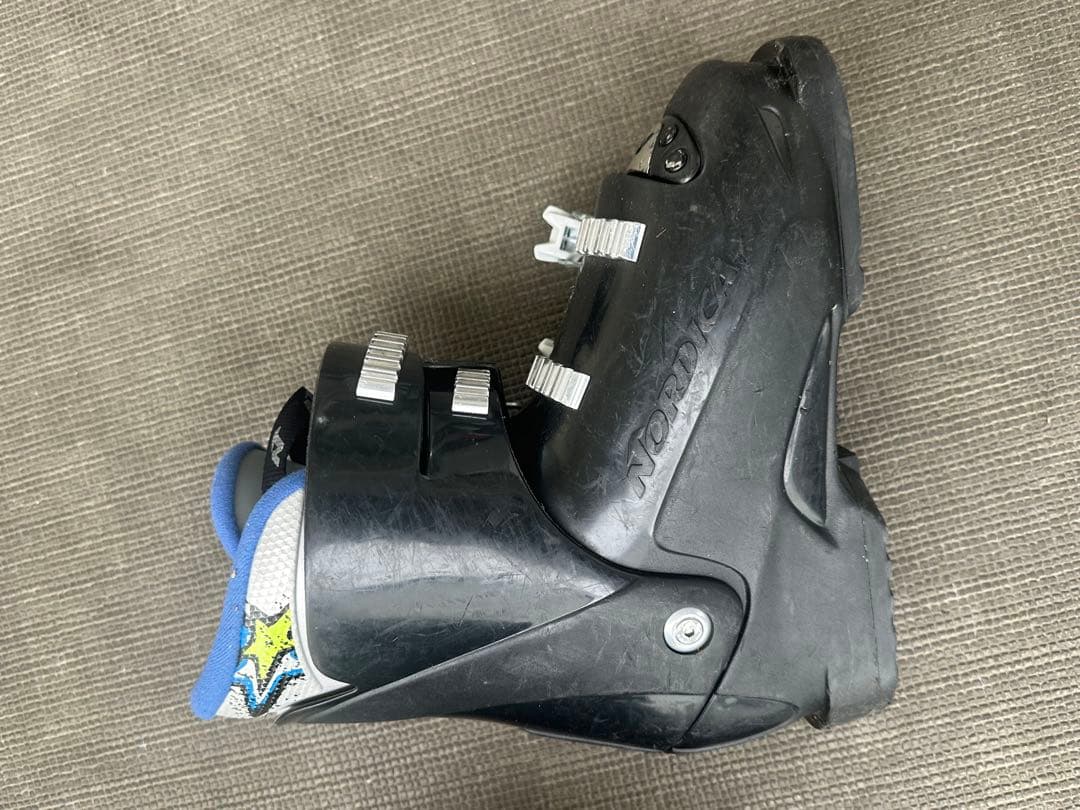 ジュニアスキーセット(ウェア160 ブーツ23.0 スキー126