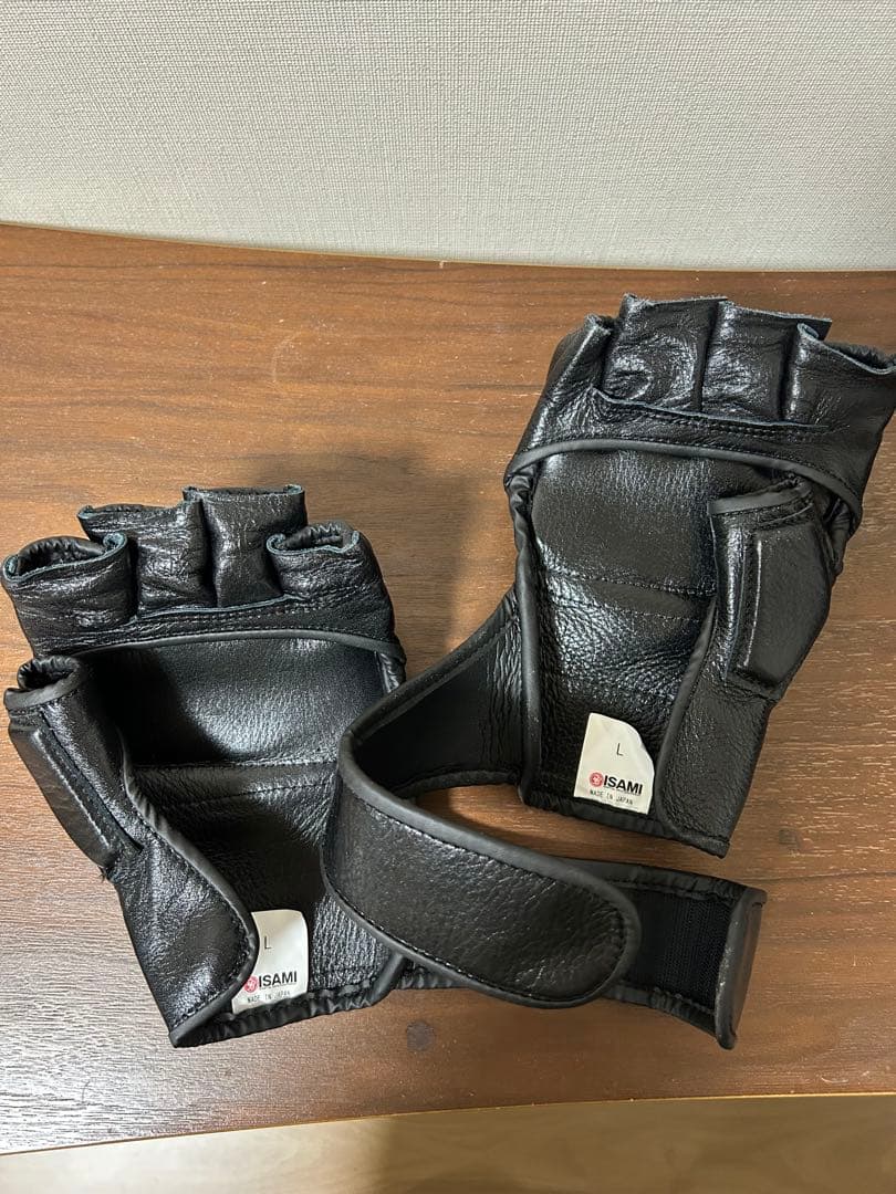 【定価¥17,820】修斗 × ISAMI オープンフィンガーグローブ L