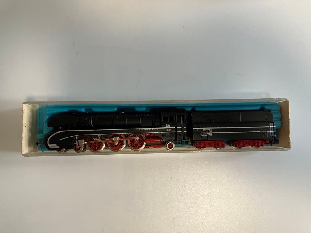 DBドイツ鉄道 BR10 001 蒸気機関車