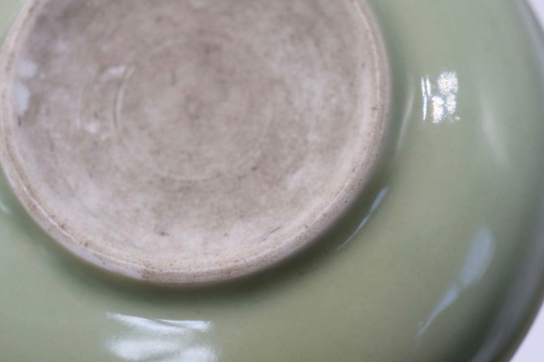 中国　青磁小皿　古陶磁器　送料込み0108