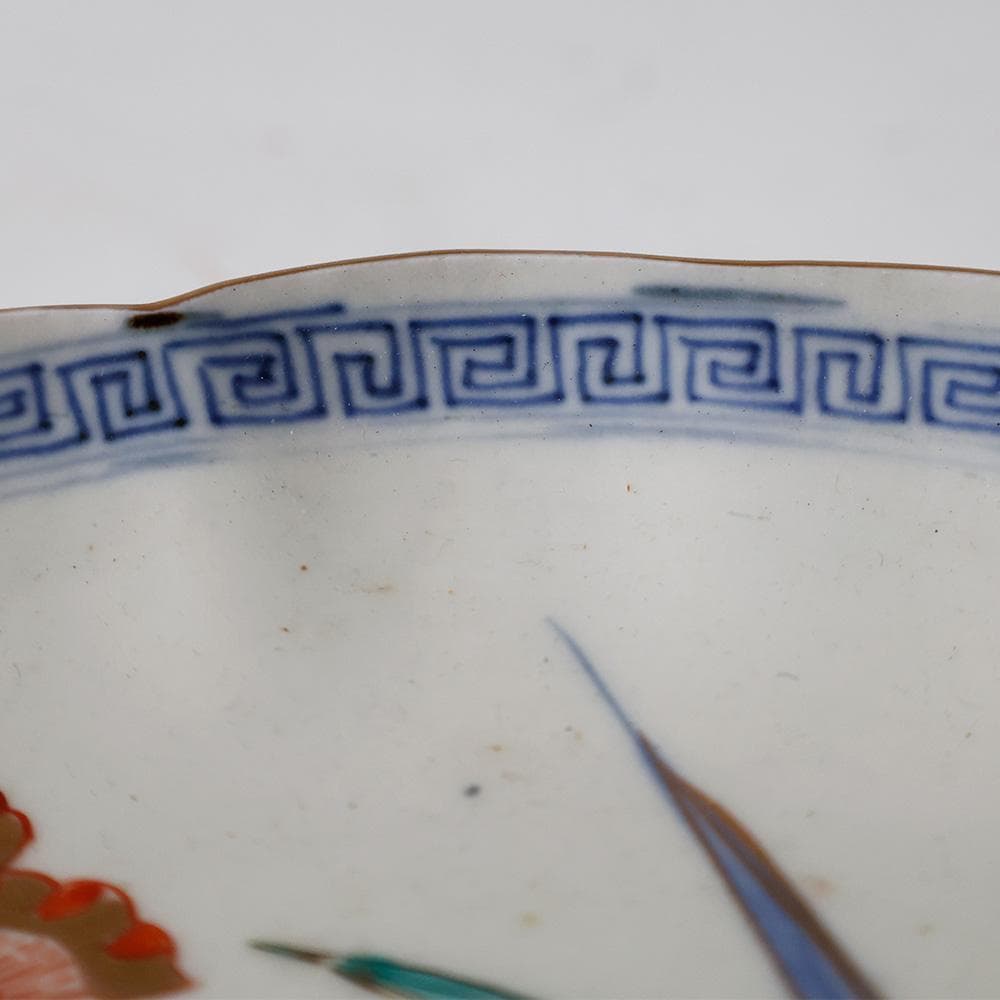 幕末明治 古伊万里 色絵 柿右衛門様式 染錦手花蝶図 輪花皿 柴束文飾皿 有田焼