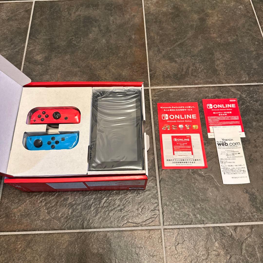 新品未使用 Nintendo Switch スイッチ 本体