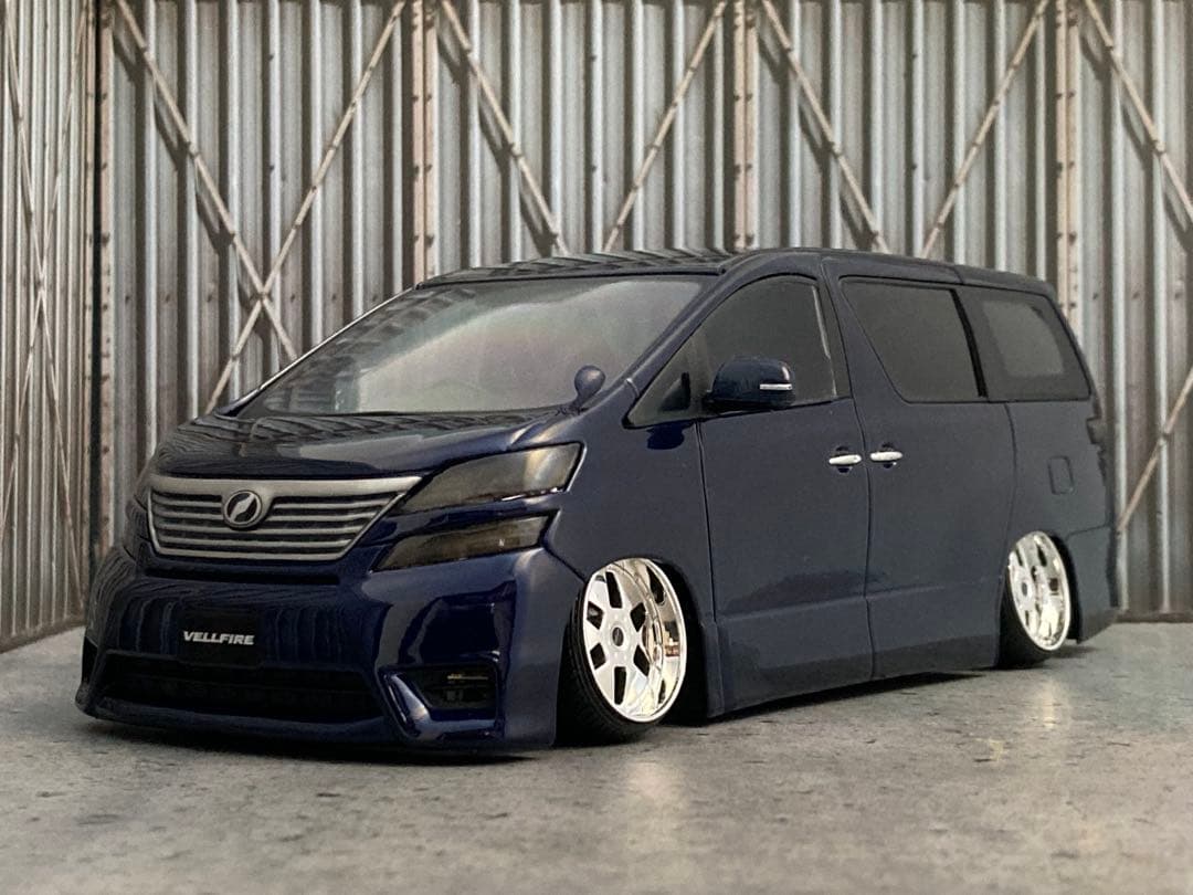 孝明 1/24 ヴェルファイア20系 深リムカスタム品（希少）