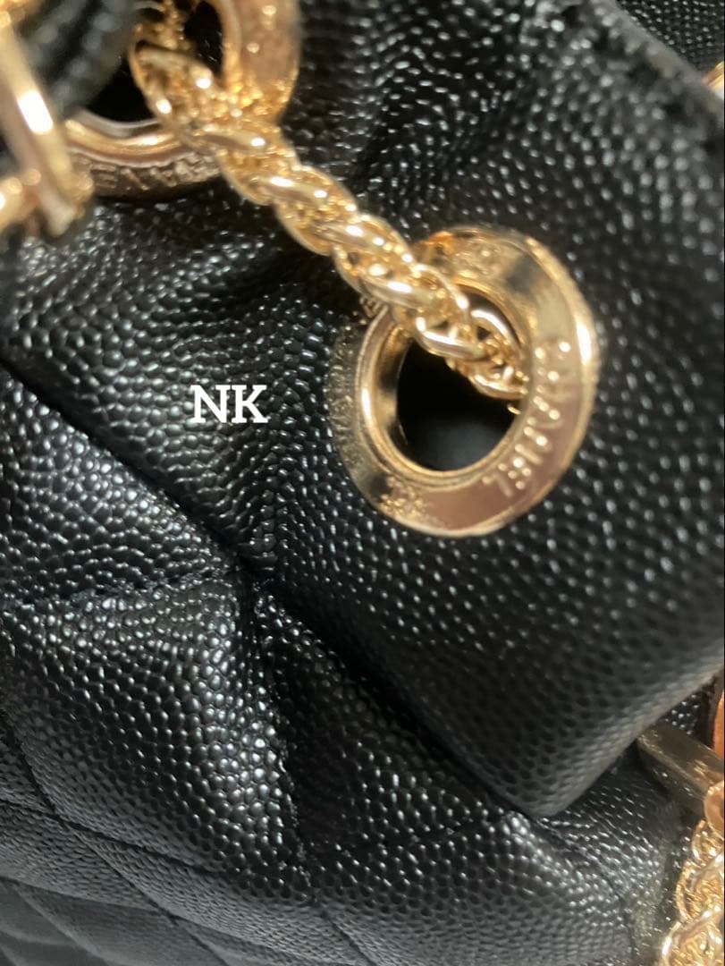 レザー　巾着バッグ　シャネル　ノベルティ　ショルダーバッグ　VIP