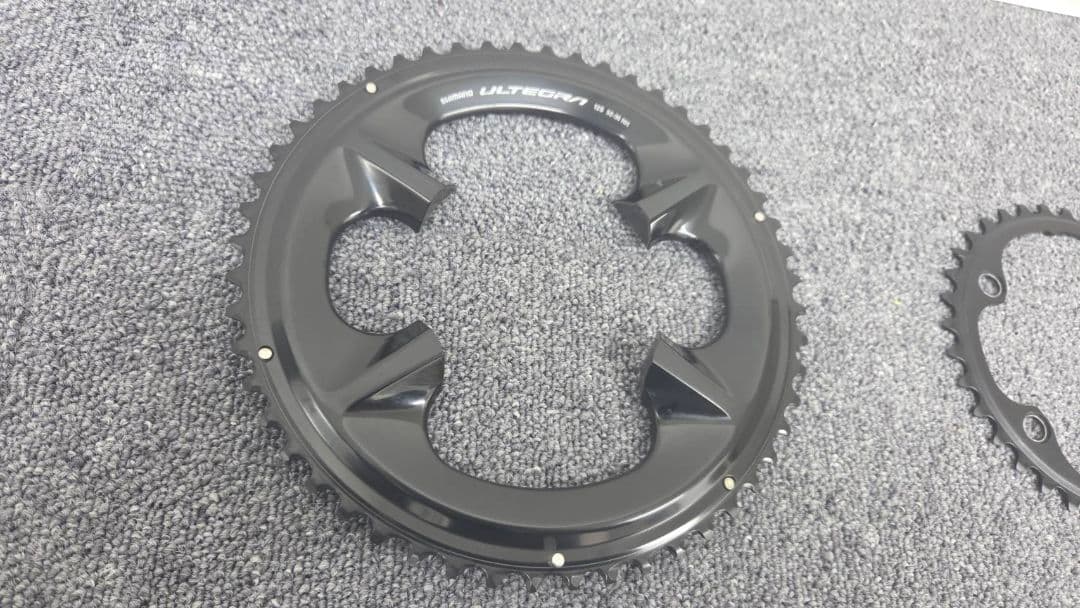 シマノ ultegra FC-R8100 チェーンリング 52/36 未使用品