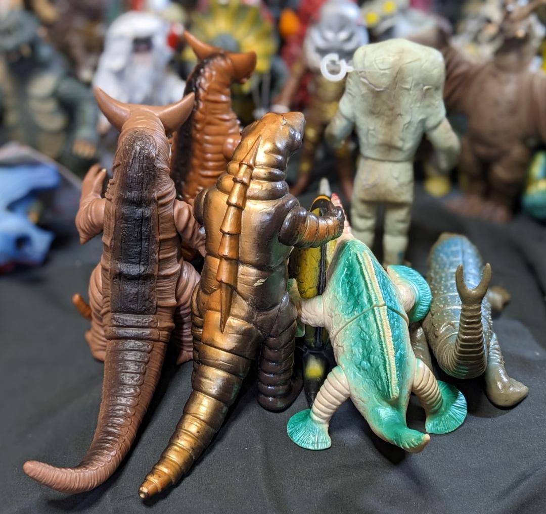 ウルトラマン＆登場怪獣・宇宙人（バンダイ）ソフビほぼコンプ59体セット＋6