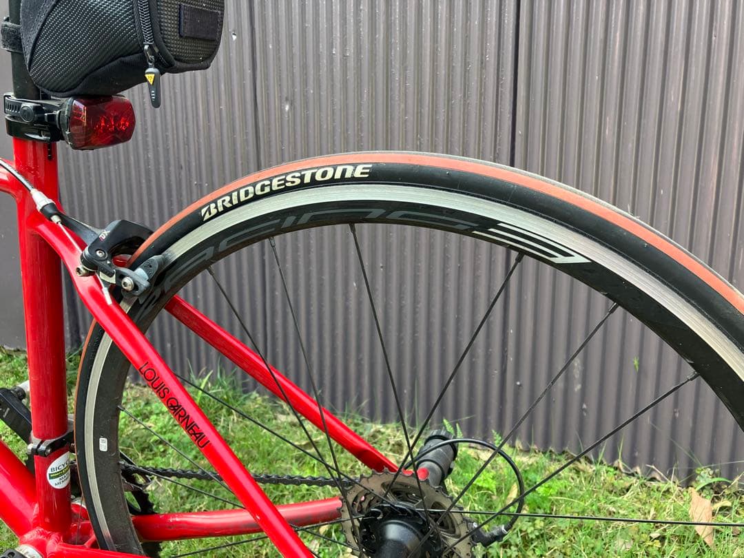 即走行OKロードバイク フルクラム レーシング3装着〜直接受渡可能な方限定〜