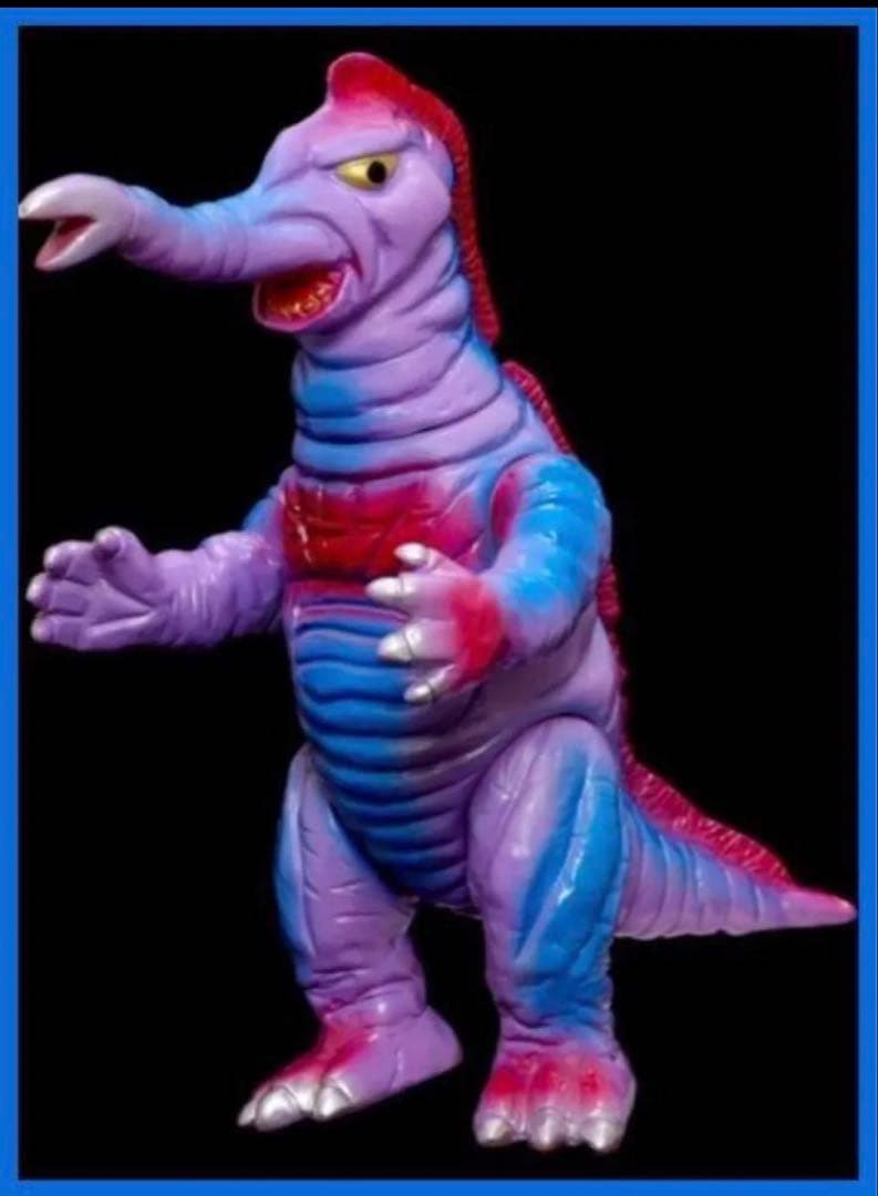 ★帰ってきたウルトラマン　ブルマァク復刻　サータン（パープル）未開封・新品！★