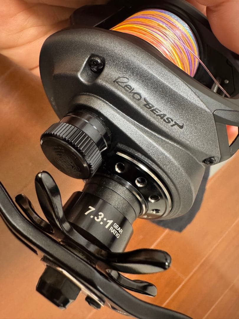 リール Abu Garcia REVO BEAST 40-HS