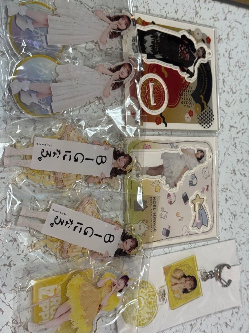 FRUITSZIPPER早瀬ノエル　サイン入り生写真などグッズまとめ