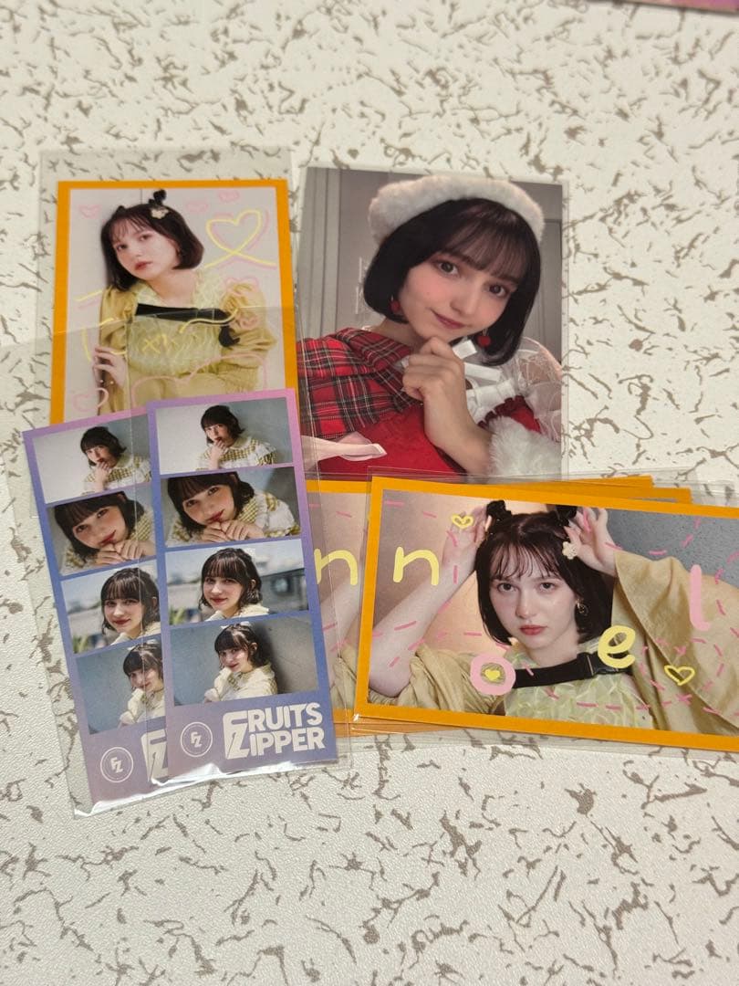 FRUITSZIPPER早瀬ノエル　サイン入り生写真などグッズまとめ