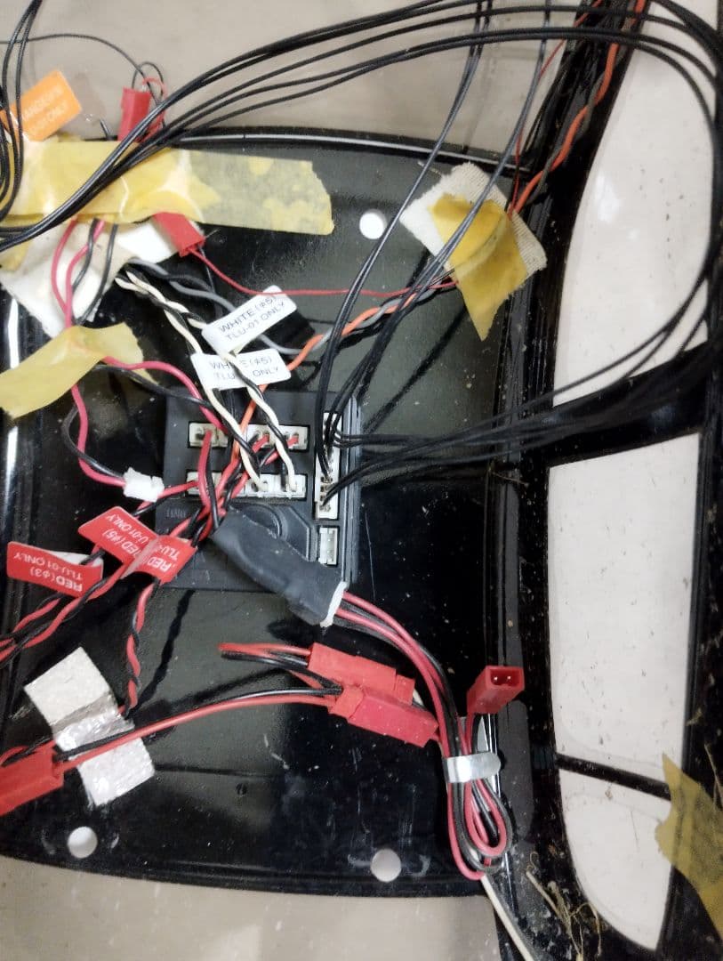 タミヤ TT-01 Type-E仕様？ アリスト　ボディ 電飾付き　ラジコン