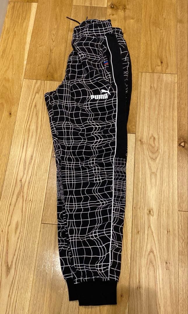 必見‼️PUMA✖️ 上下スウェット！